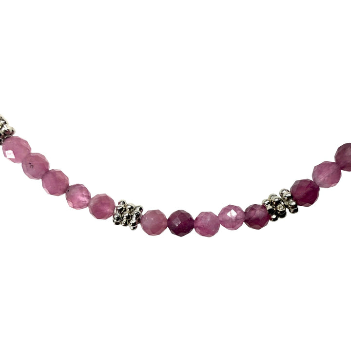 Mala-Armband mit facettiertem rosa Turmalin und Silber - Atelier Tibet