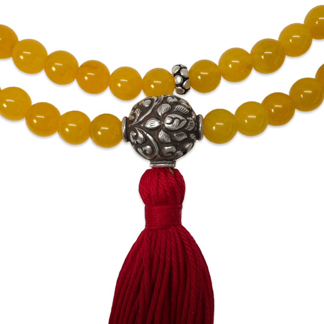 Mala aus 108 Jade-Perlen mit ziselierter Silber-Guru-Perle - Atelier Tibet