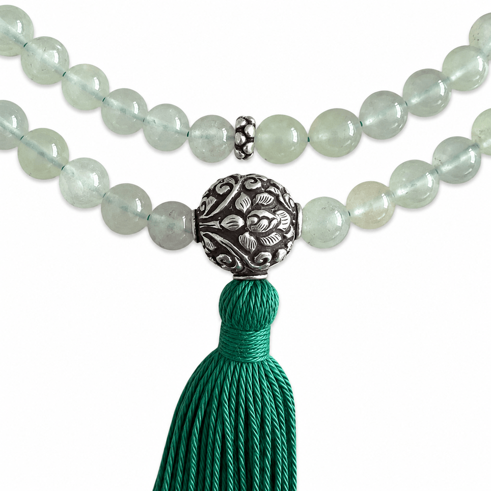 Mala aus 108 Quarz-Perlen mit ziselierter Silber-Guru-Perle und Quaste - Atelier Tibet