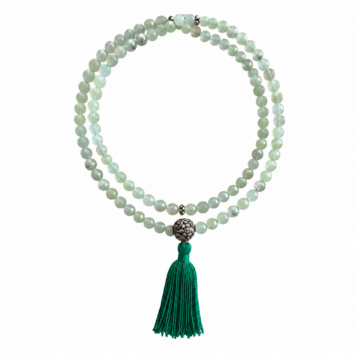 Mala aus 108 Quarz-Perlen mit ziselierter Silber-Guru-Perle und Quaste - Atelier Tibet