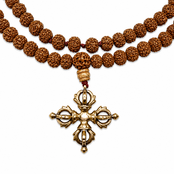 Mala mit 108 Rudraksha-Samen & Doppelvajra-Anhänger aus Messing - Atelier Tibet