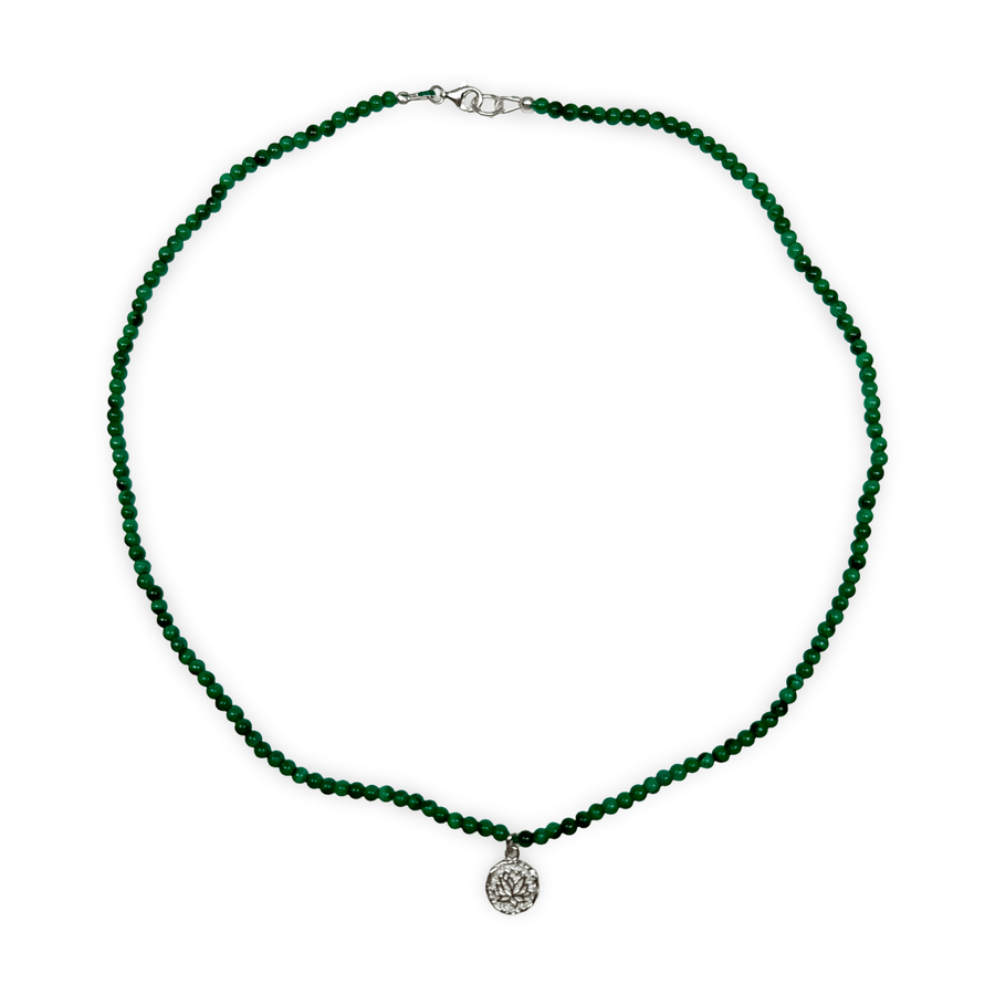 Malachit Halskette mit Lotus - Anhänger aus Silber - Atelier Tibet