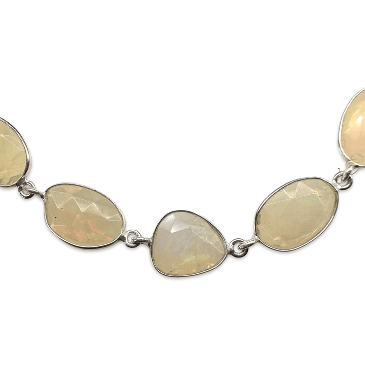 Markantes Armband aus Opal in Silberfassung - Atelier Tibet