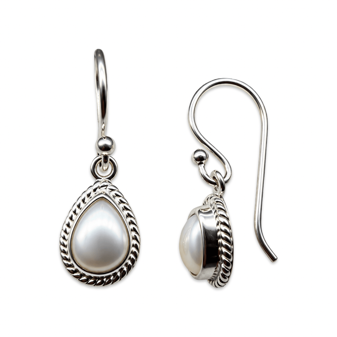 Ohrhänger aus Silber mit Perle in Kordelfassung - Atelier Tibet
