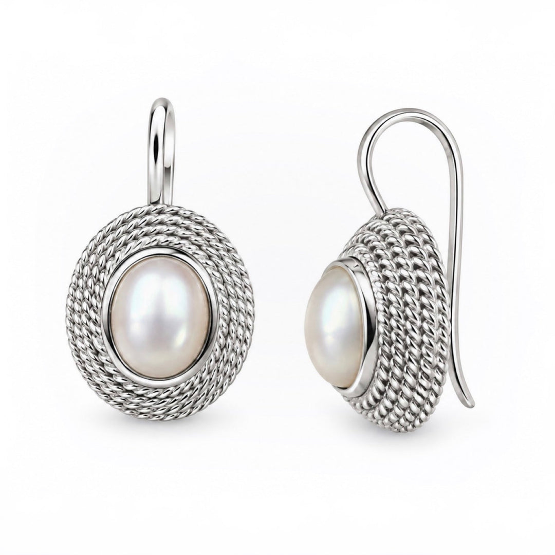 Ohrhänger aus Silber mit Süsswasser-Zuchtperle - Atelier Tibet
