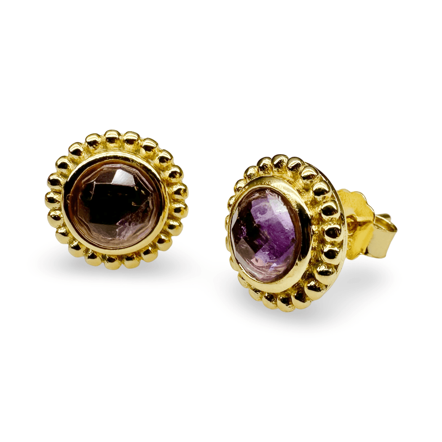 Ohrstecker mit Amethyst in filigraner vergoldeter Silberfassung - Atelier Tibet