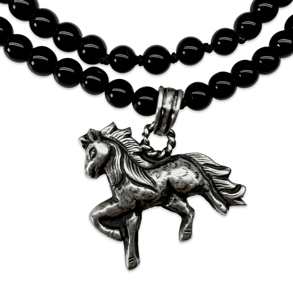 Onyx Halskette mit Silber-Pferd-Anhänger - Atelier Tibet