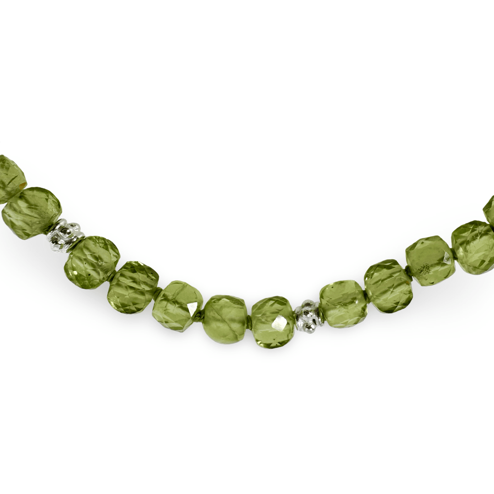 Peridot Mala Armband mit Silberperlen - Atelier Tibet
