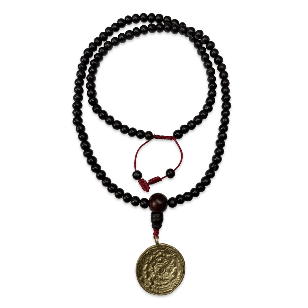 Rosenholz-Mala mit Schutz-Amulett - Atelier Tibet
