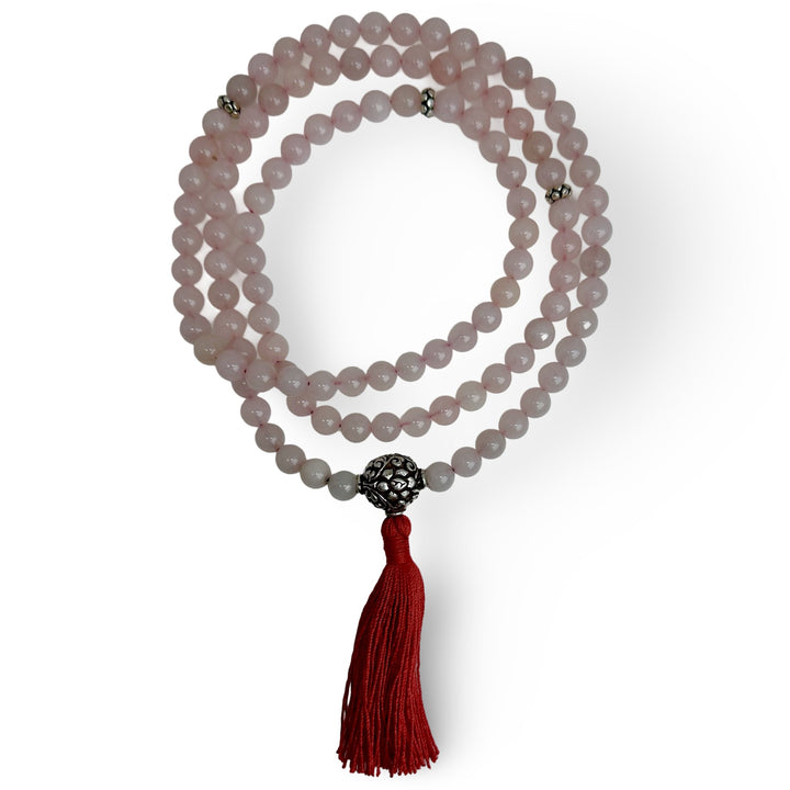 Rosenquarz Mala mit Silberperlen und Quaste - Atelier Tibet