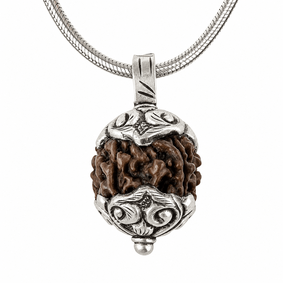 Rudraksha-Anhänger mit Silber - Atelier Tibet