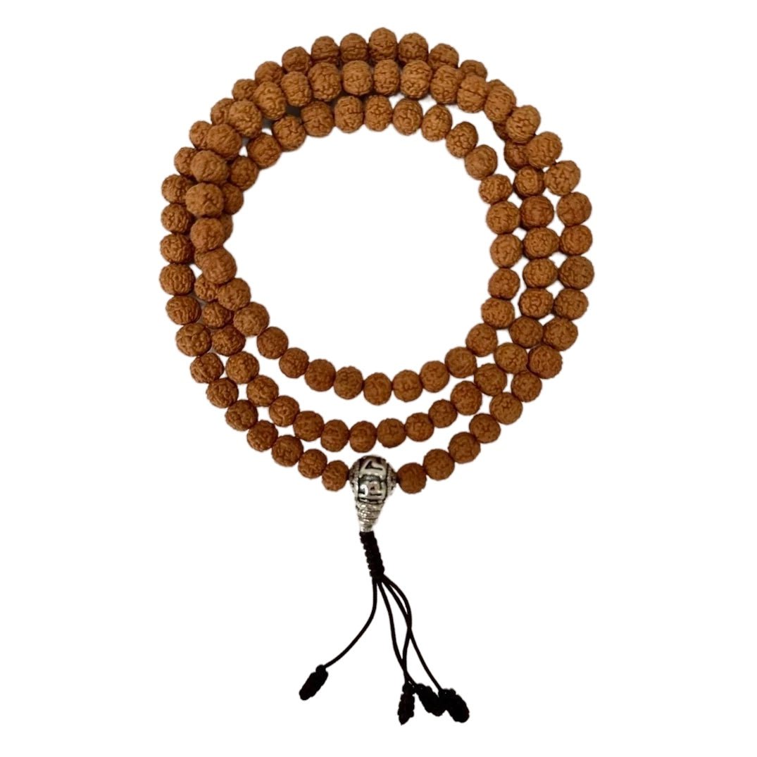 Rudraksha Mala (⌀ 7 mm) mit Metall-Guru-Perle - Atelier Tibet