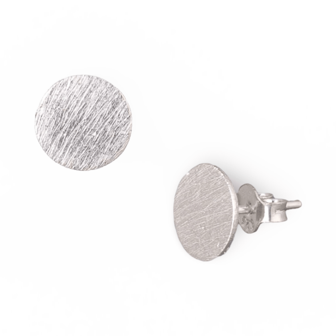 Schimmernde Silber - Scheiben Ohrstecker aus Tibet - Atelier Tibet