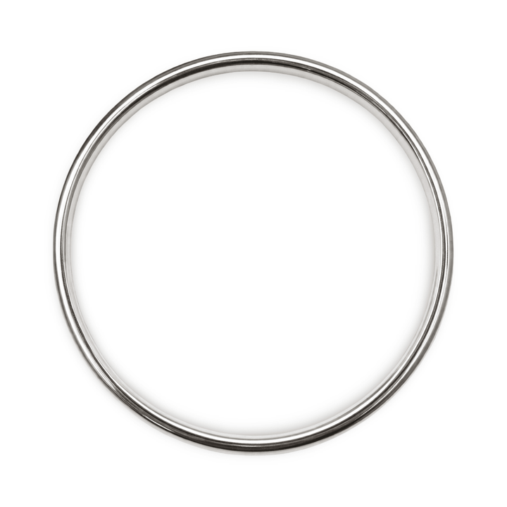 Solider, sanft gewölbter Armreif aus Silber - Atelier Tibet