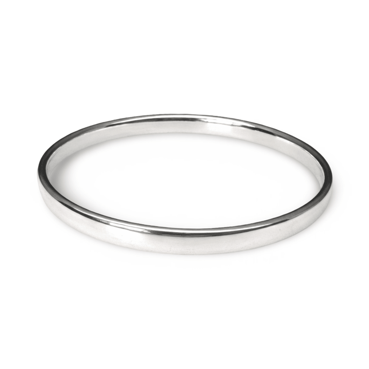 Solider, sanft gewölbter Armreif aus Silber - Atelier Tibet