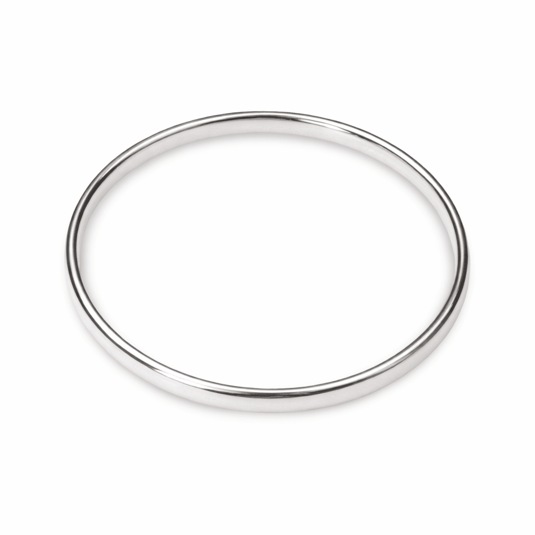 Solider, sanft gewölbter Armreif aus Silber - Atelier Tibet