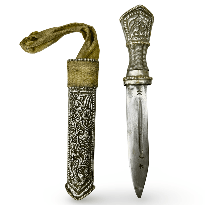 Tibetischer Dolch (Gri Gu) – 19. / frühes 20. Jahrhundert - Atelier Tibet