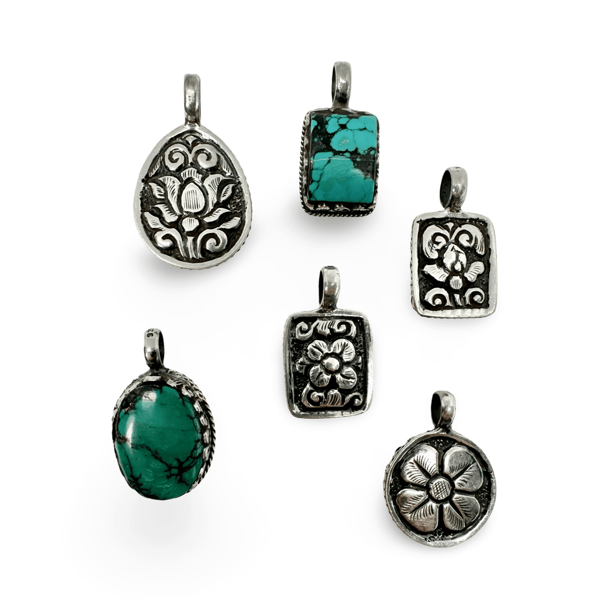Tibetischer Silber - Anhänger mit grossem Türkis - Atelier Tibet