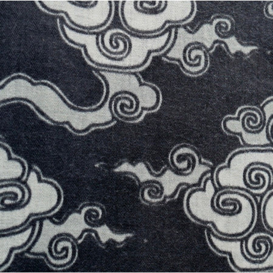 Tibetischer Wolken Schal «Stormy Cloud» • 100% Merino • Studio Losel - Atelier Tibet