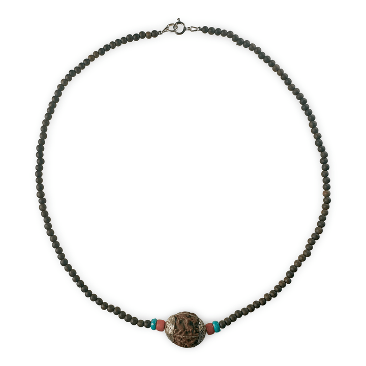 Traditionelle Kette mit Ebenholz, Rudraksha, Türkis und Koralle - Atelier Tibet