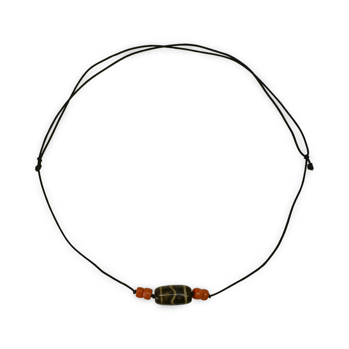 Traditionelle tibetische Dzi - und Korallen - Kreationen - Atelier Tibet