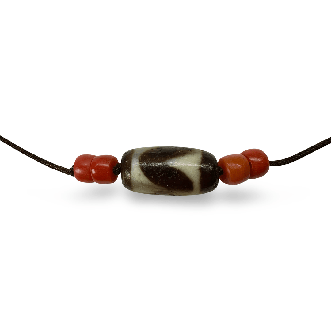Traditionelle tibetische Dzi - und Korallen - Kreationen - Atelier Tibet