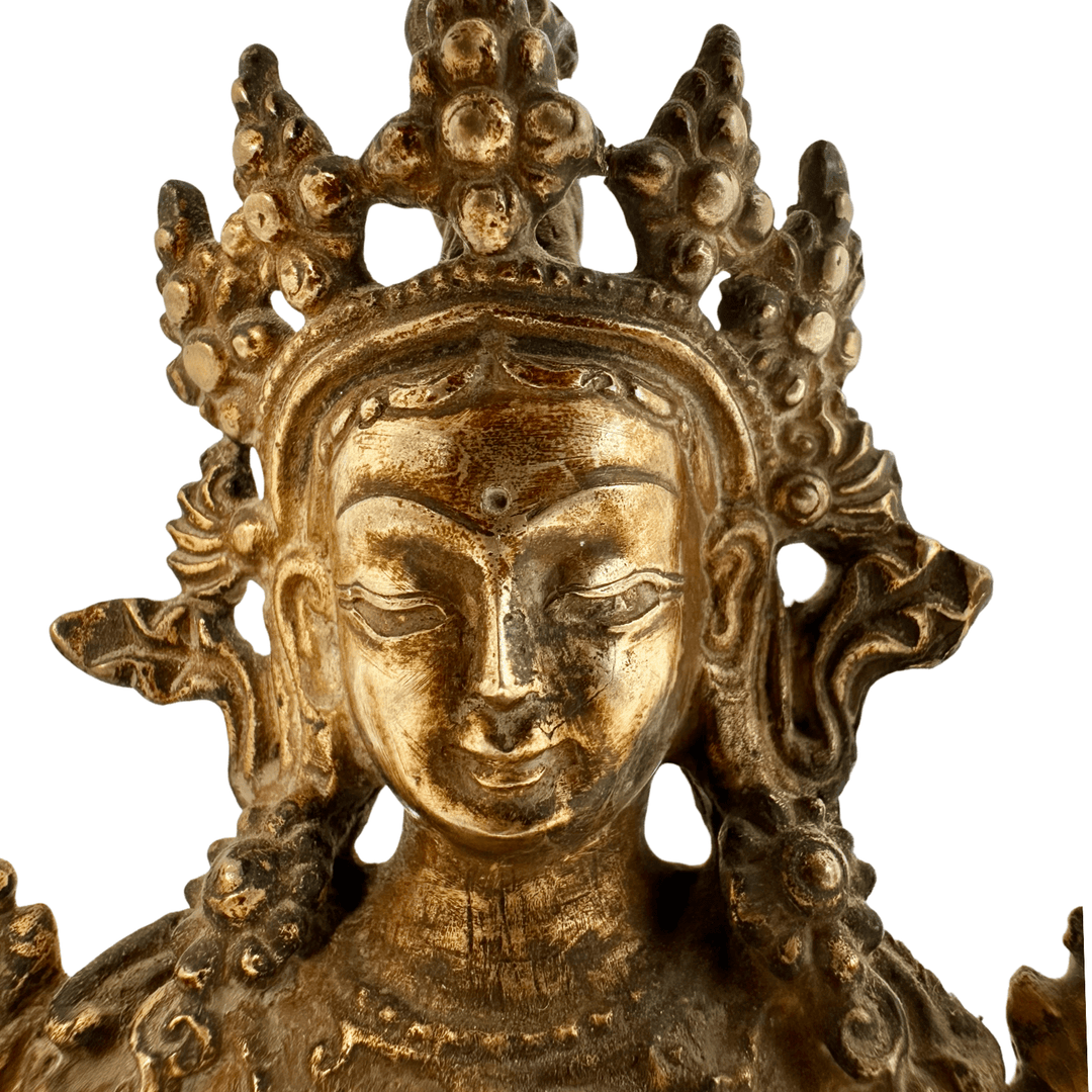 Vergoldete Kupferstatue der Grünen Tara in antikem Stil - Atelier Tibet