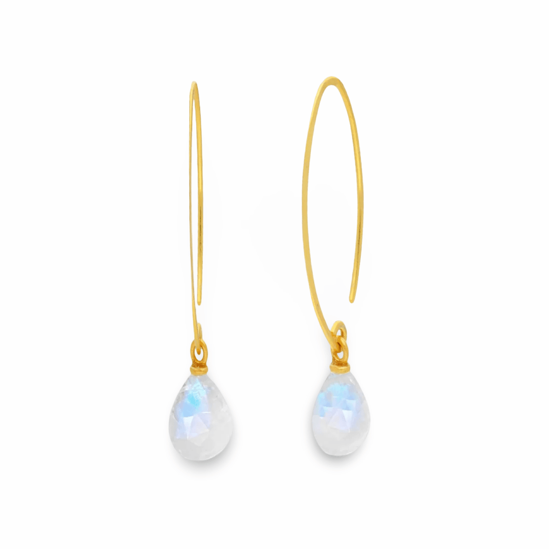 Vergoldete Tau­tropfen - Ohrringe mit Regenbogen - Mondstein - Atelier Tibet