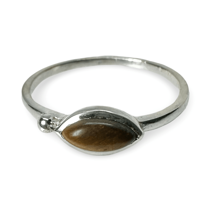 Zarter, eleganter Silberring mit farbigem ovalem Schmuckstein - Atelier Tibet