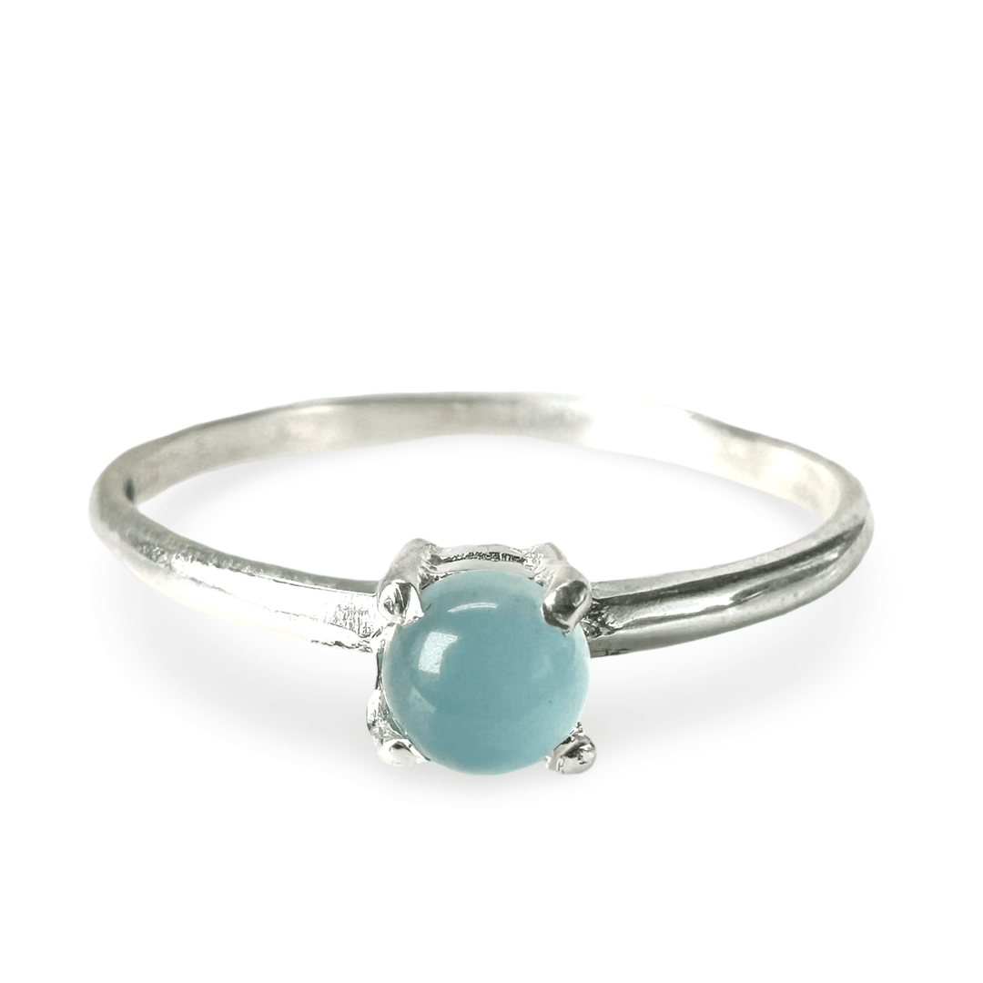 Zarter, eleganter Silberring mit farbigem Schmuckstein - Atelier Tibet