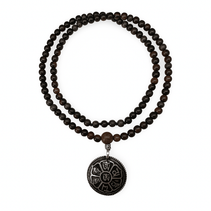Zierliche Ebenholz-Mala mit Amulett - Atelier Tibet
