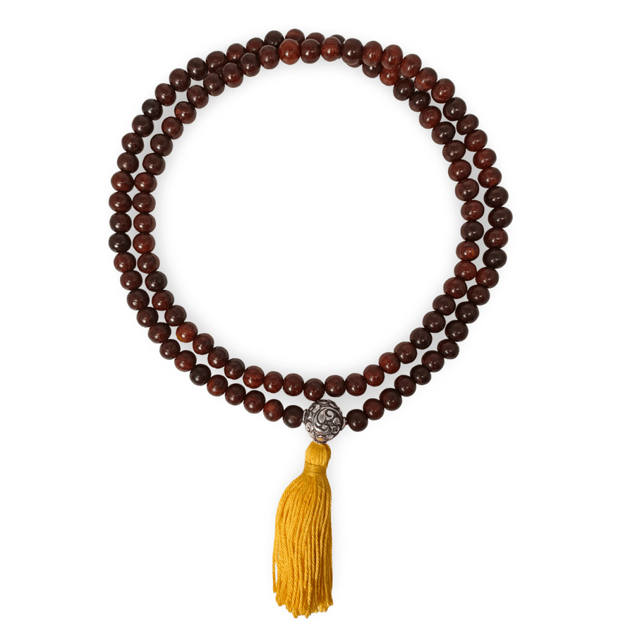 Zierliche Sandelholz Mala mit Silberperle - Atelier Tibet