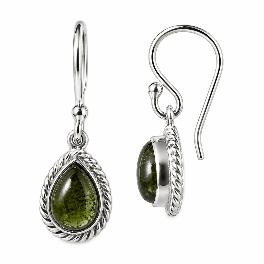 Zierliche Silber Ohranhänger mit grünem Turmalin - Atelier Tibet