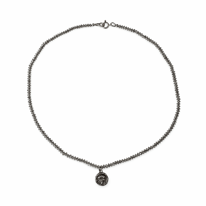 Zierliches Labradorit - Kettchen mit Lotus - Anhänger aus Silber - Atelier Tibet