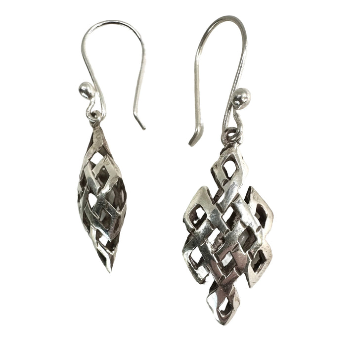 «Endloser Knoten» Ohranhänger aus Silber - Atelier Tibet