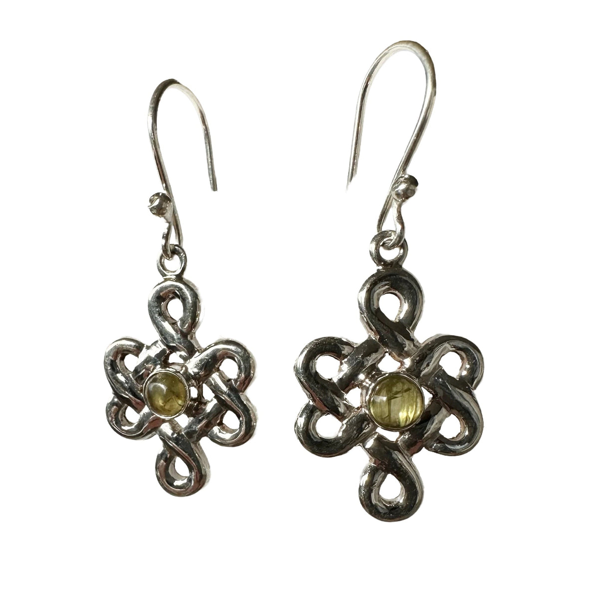 «Endloser Knoten» Ohranhänger aus Silber mit Peridot - Atelier Tibet