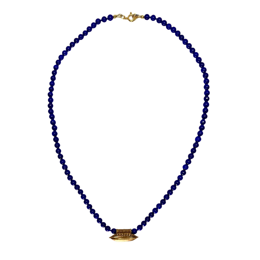 Limited Edition #1: Lapis Lazuli-Halskette mit antikem indischem Goldanhänger - nur 3 Stück! - Atelier Tibet