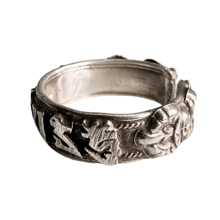 Mantra-Ring aus Silber - Atelier Tibet