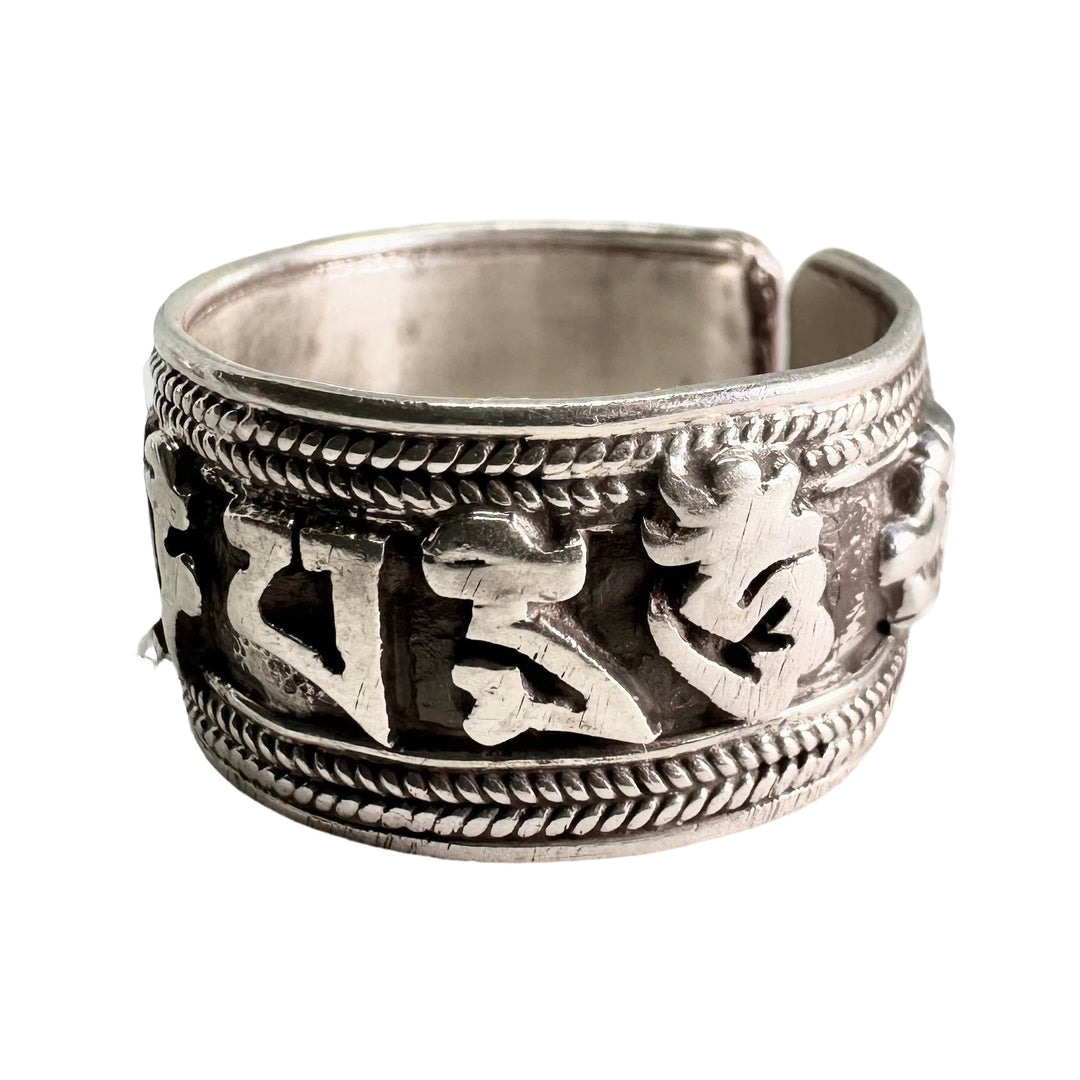 Mantra-Ring aus Silber - Atelier Tibet