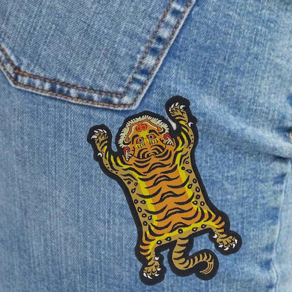 Tibetischer Bügel-Patch «Tiger Rug», 2er-Set, verschiedene Farben - Atelier Tibet