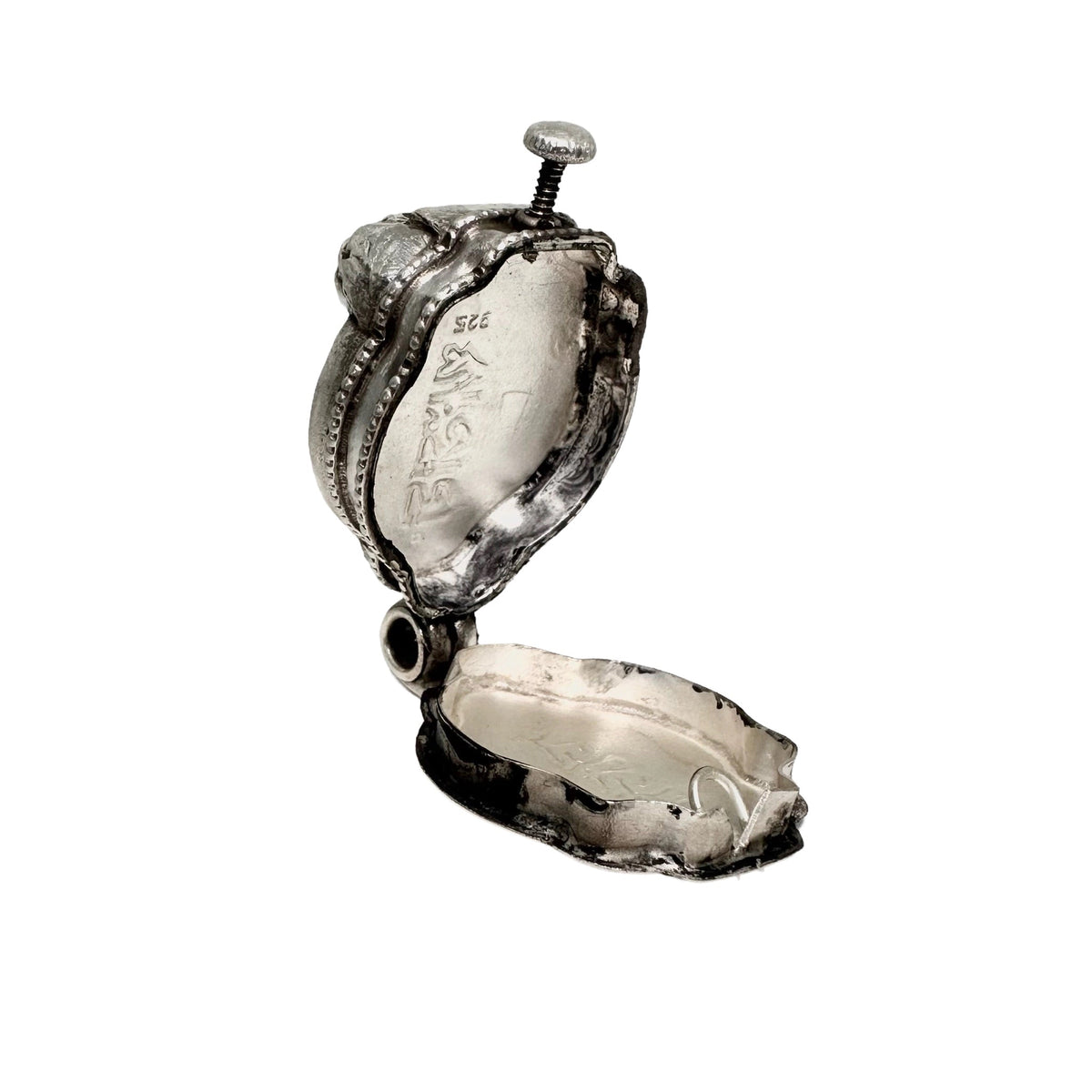Weisse Tara Ghau Anhänger aus Silber - Atelier Tibet